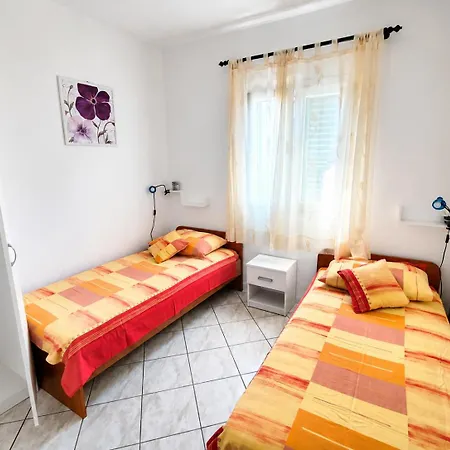 Vukic Rogoznica (Sibenik-Knin)
