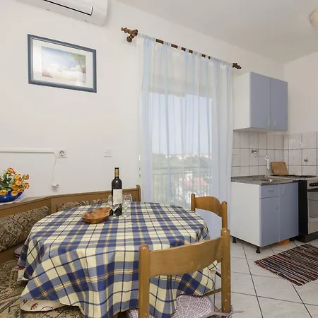 Apartment Vukic *